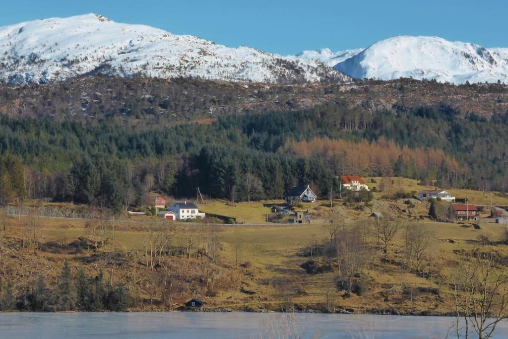 Topfloor Apartment Separate Entranc Nice View Stord Fitjar Eksteriør bilde